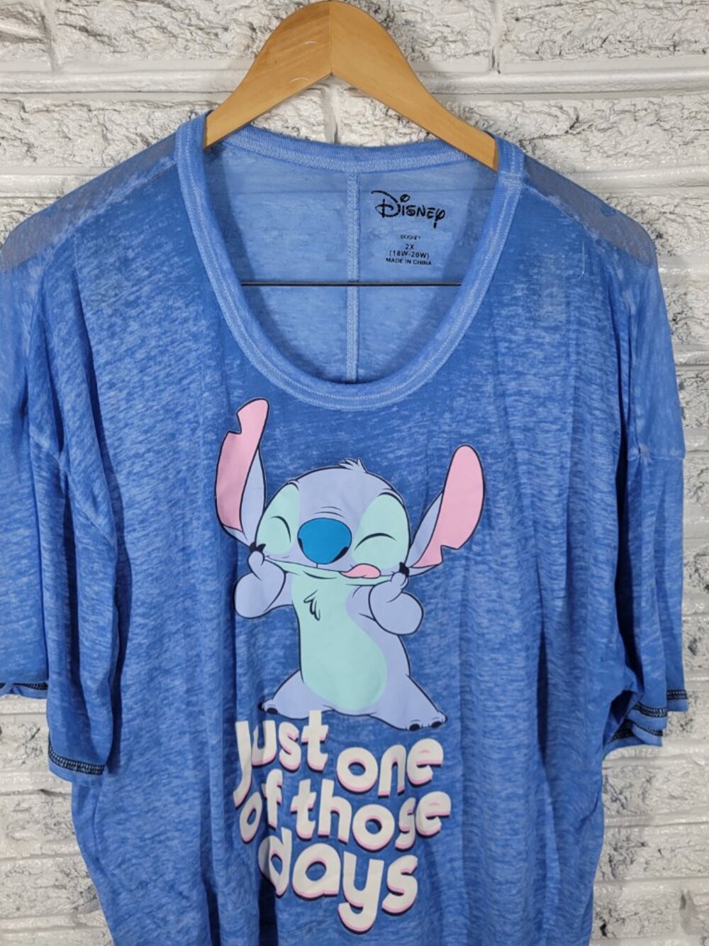 Disney Lilo Stitch Women Plus Size 2X Blue Sheer Burnout Graphic Tee NOV145E - Picture 3 of 9